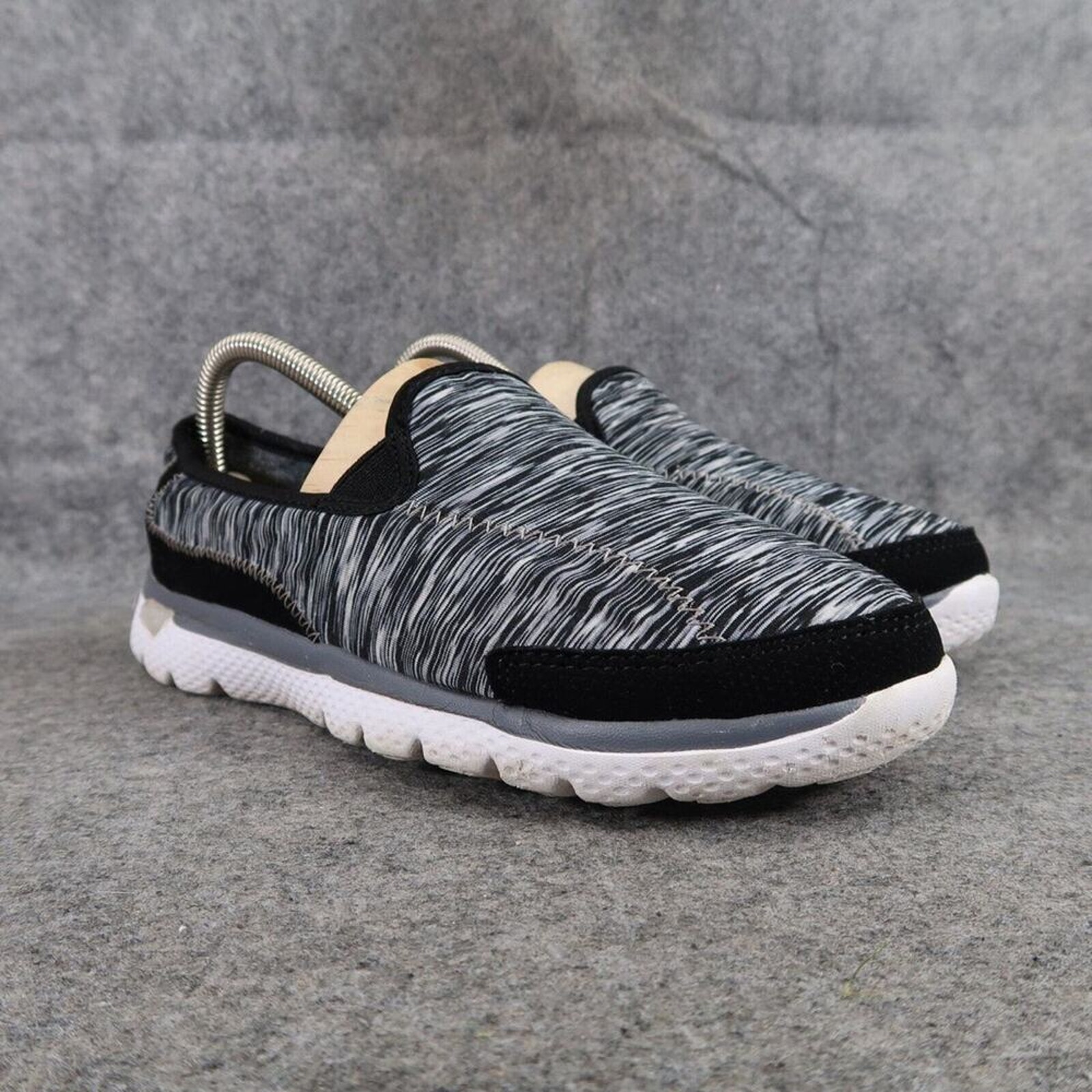 Danskin Now Shoes Womens 7.5 Slip On Sneakers Comfort Casual Walking Memory Foam